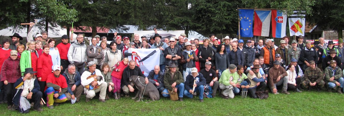 Group photo of the participants of the 13th European Championship in Knife and Axe Throwing 2013.