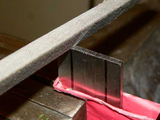 Always make a nice ingate for the saw using your triangular file.