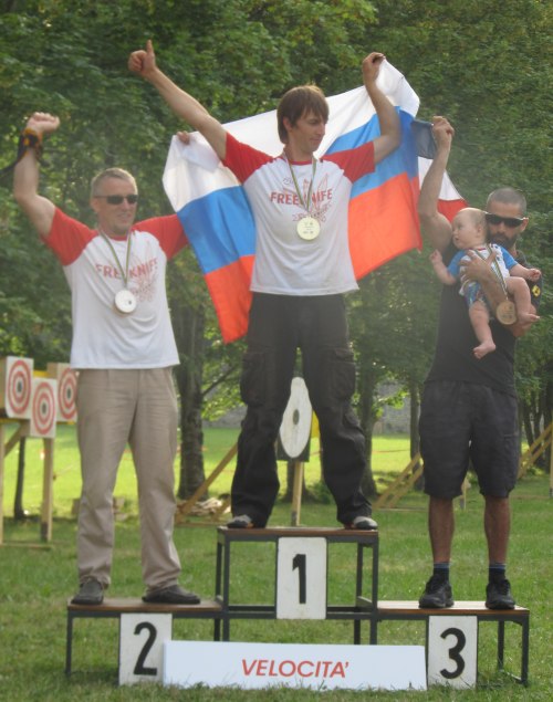 Podium knife speed: Konstantin, Sergey, Christophe