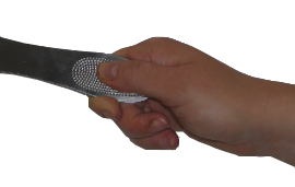 Pinch grip for throwing light knives. Click for larger image
